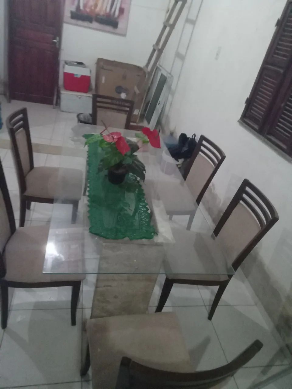 Mesa de Jantar com Tampo de Vidro e 6 Cadeiras - Foto 4
