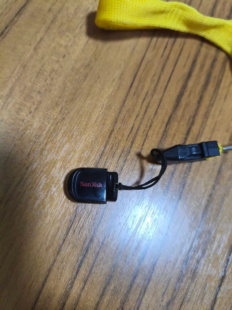 Pen drive mini SanDisk cruzer 32GB