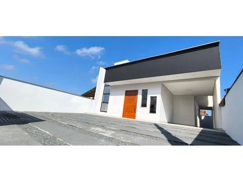 CASA RESIDENCIAL ARAQUARI - SC