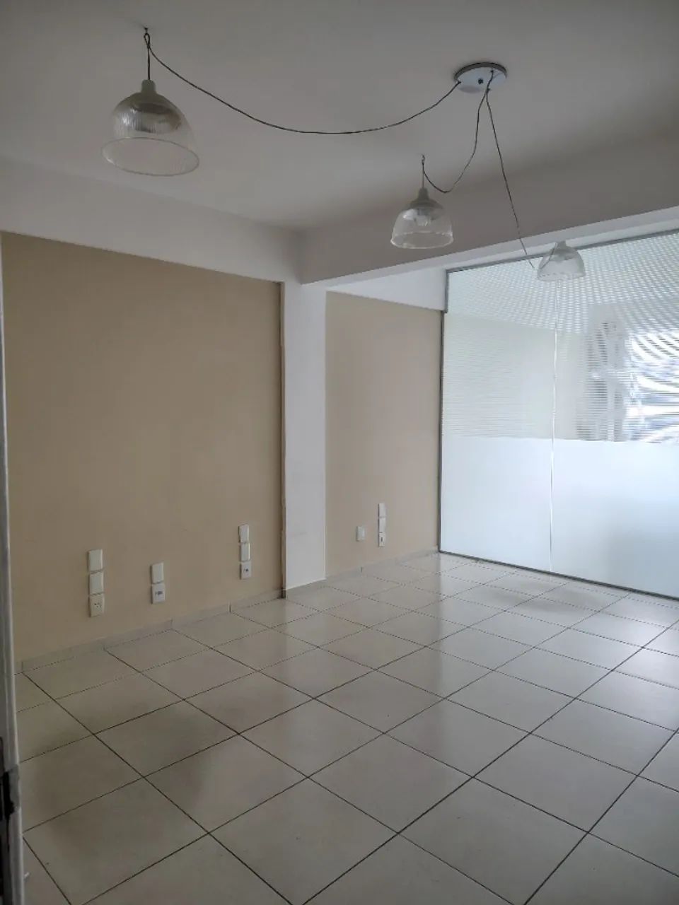Sala Comercial 37 m2 no centro de Joinville - Foto 2