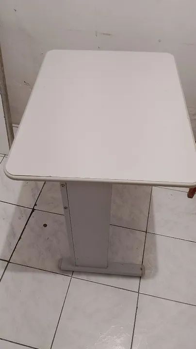 Mesa p/ Escritório Cinza - Foto 2