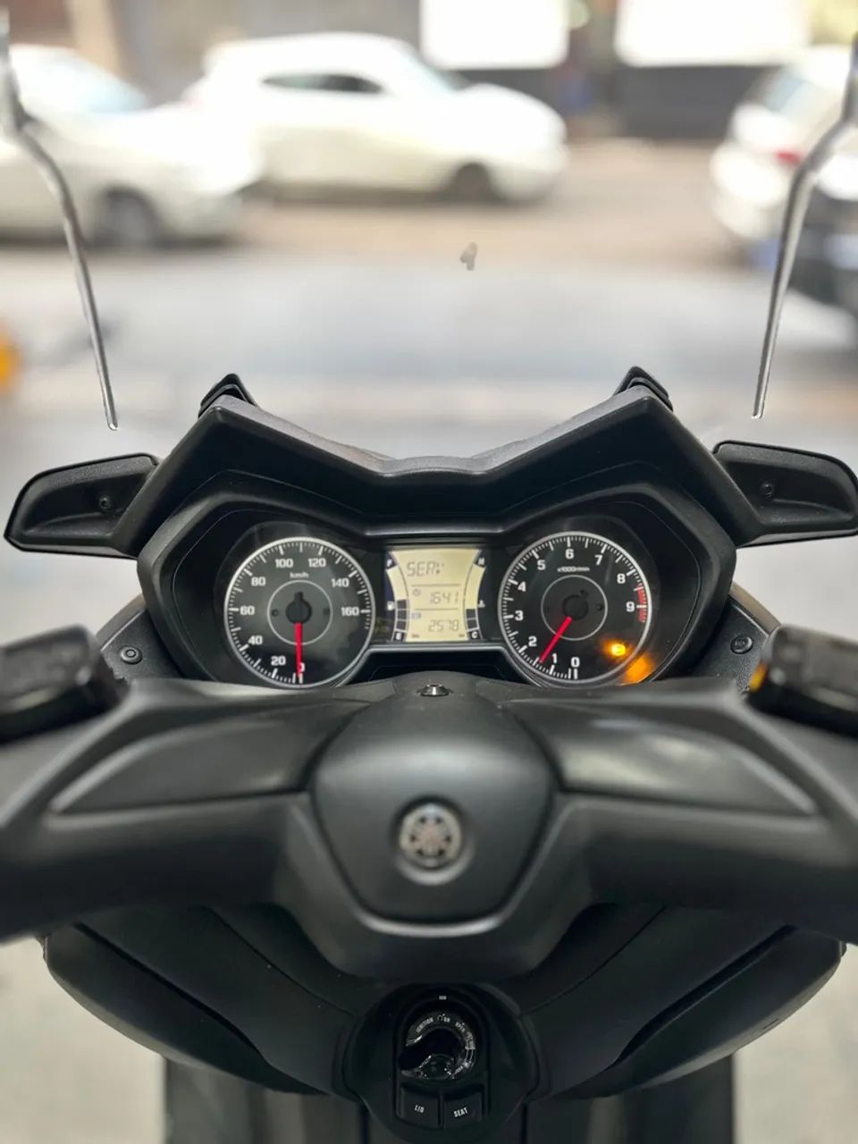 Xmax 250  - Foto 5