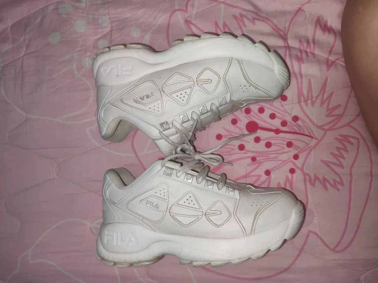 Tênis branco Fila, veste 37  - Foto 5