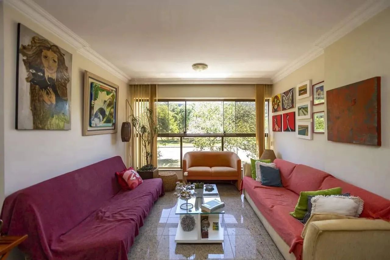 APARTAMENTO NA SQN 215 - 4 QUARTOS - VAZADO - NASCENTE - VISTA LIVRE