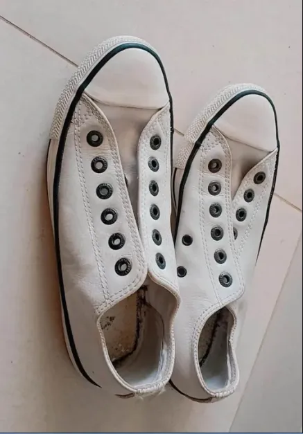 Tênis casual converse all star couro branco com detalhe núm. 37