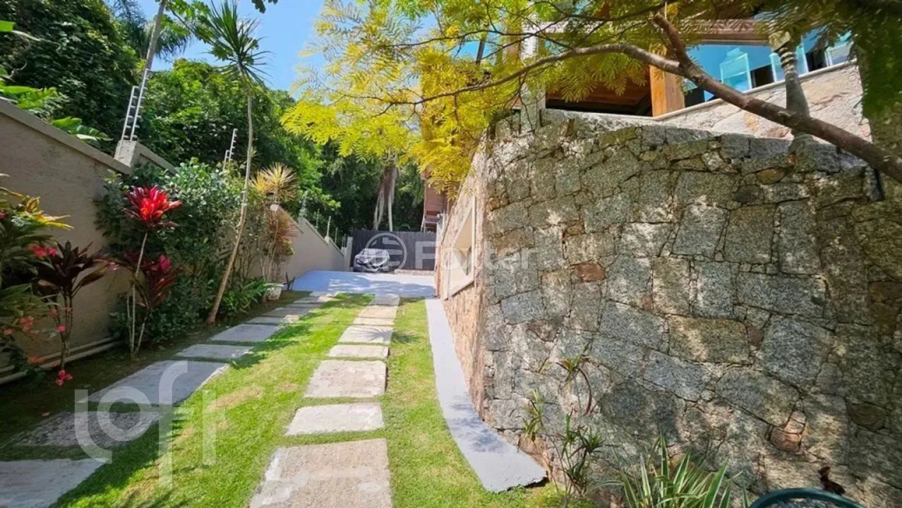 Casa à venda Rua Nicolino Tancredo, Praia Brava - Florianópolis - Foto 2