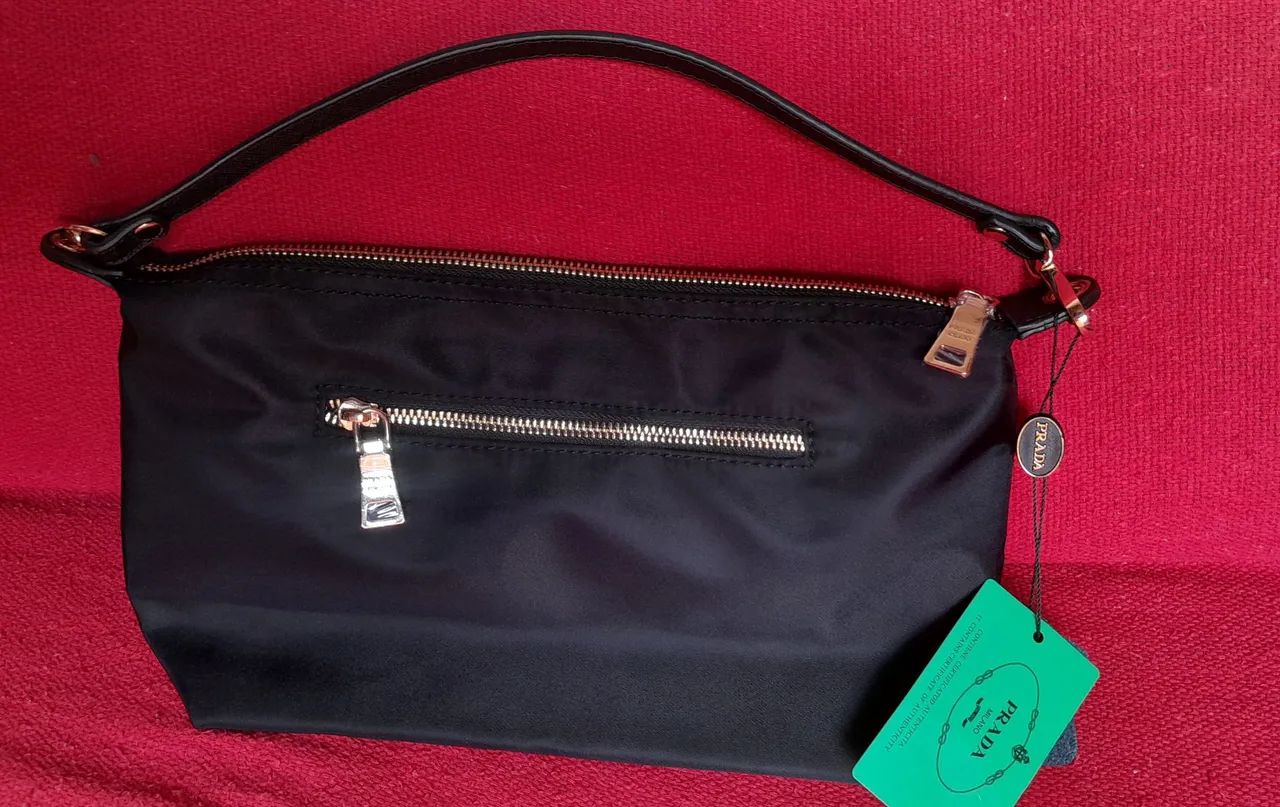 Bolsa Prada Original - Elegância e Sofisticação - Foto 3
