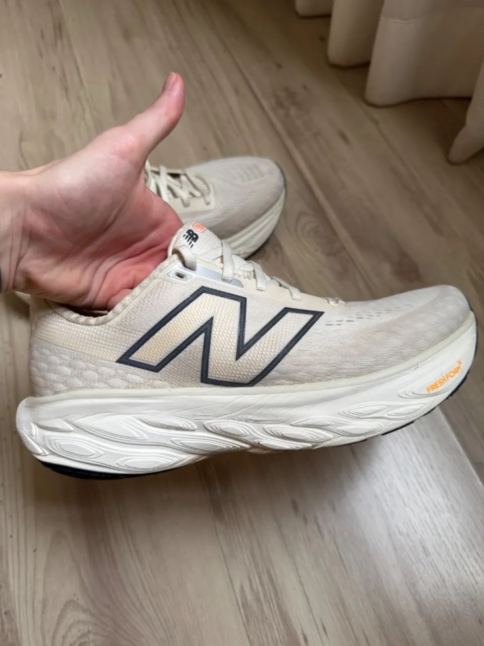 Tênis de corrida new balance 1080 - Foto 4