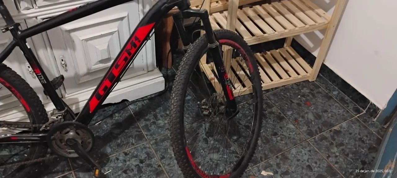 GTS m1 21 marchas, aro 19. Quem estiver interessado, faço 400. - Foto 2