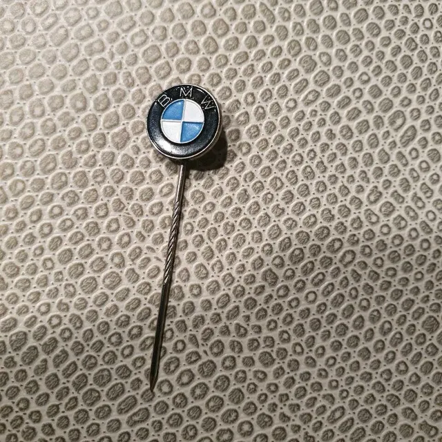 Emblema BMW de lapela - Original - 7mm de diametro alfinete 4,3cm