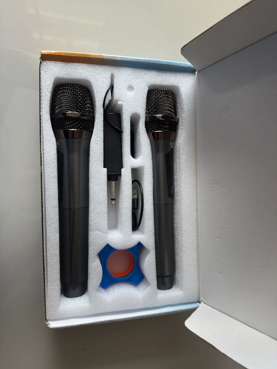 Kit Microfones Coibeu sem fio profissional universal  - Foto 2