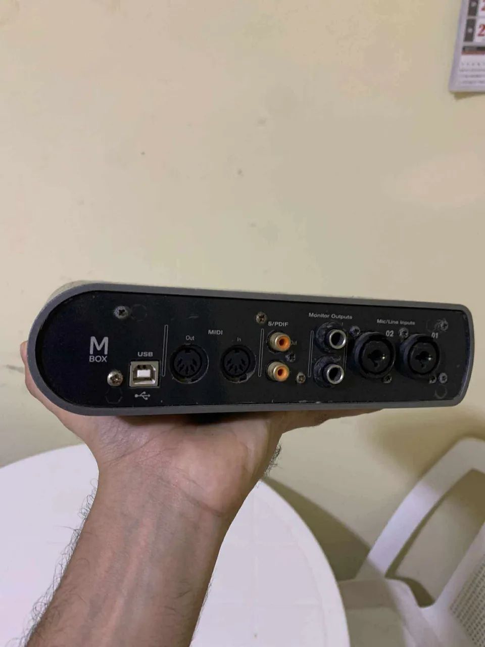 Interface de Áudio AVID MBOX64396501554307122