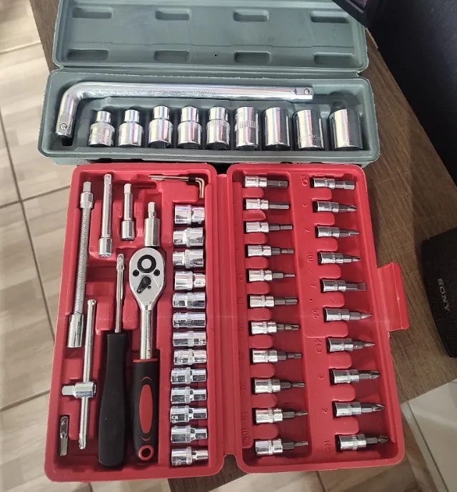 R$100 no Pix ou Dinheiro - Kit Com 2 Estojos Novos