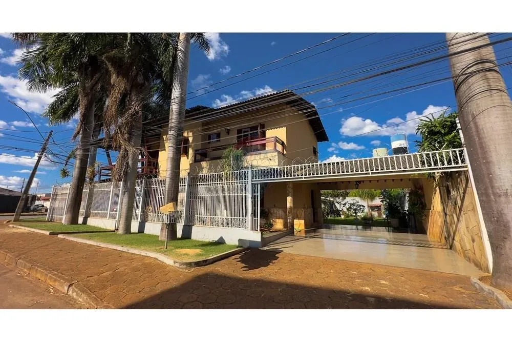 Casa 4 suítes
