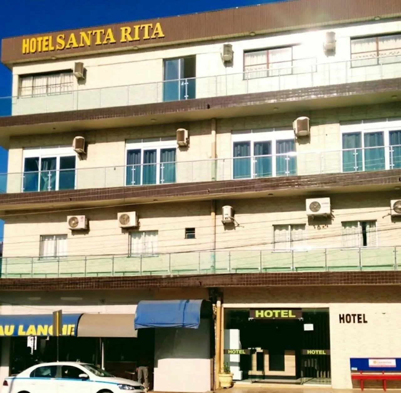 VENDE-SE HOTEL COMPELTO COM VISTA AO RIO TAPAJÓS NA CIDADE DE ITAITUBA - PARÁ