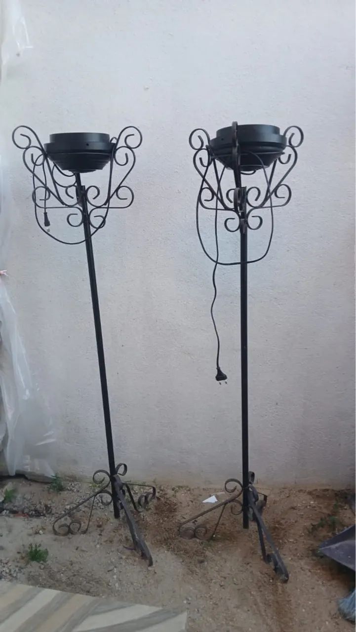 Arandelas de ferro para iluminação
