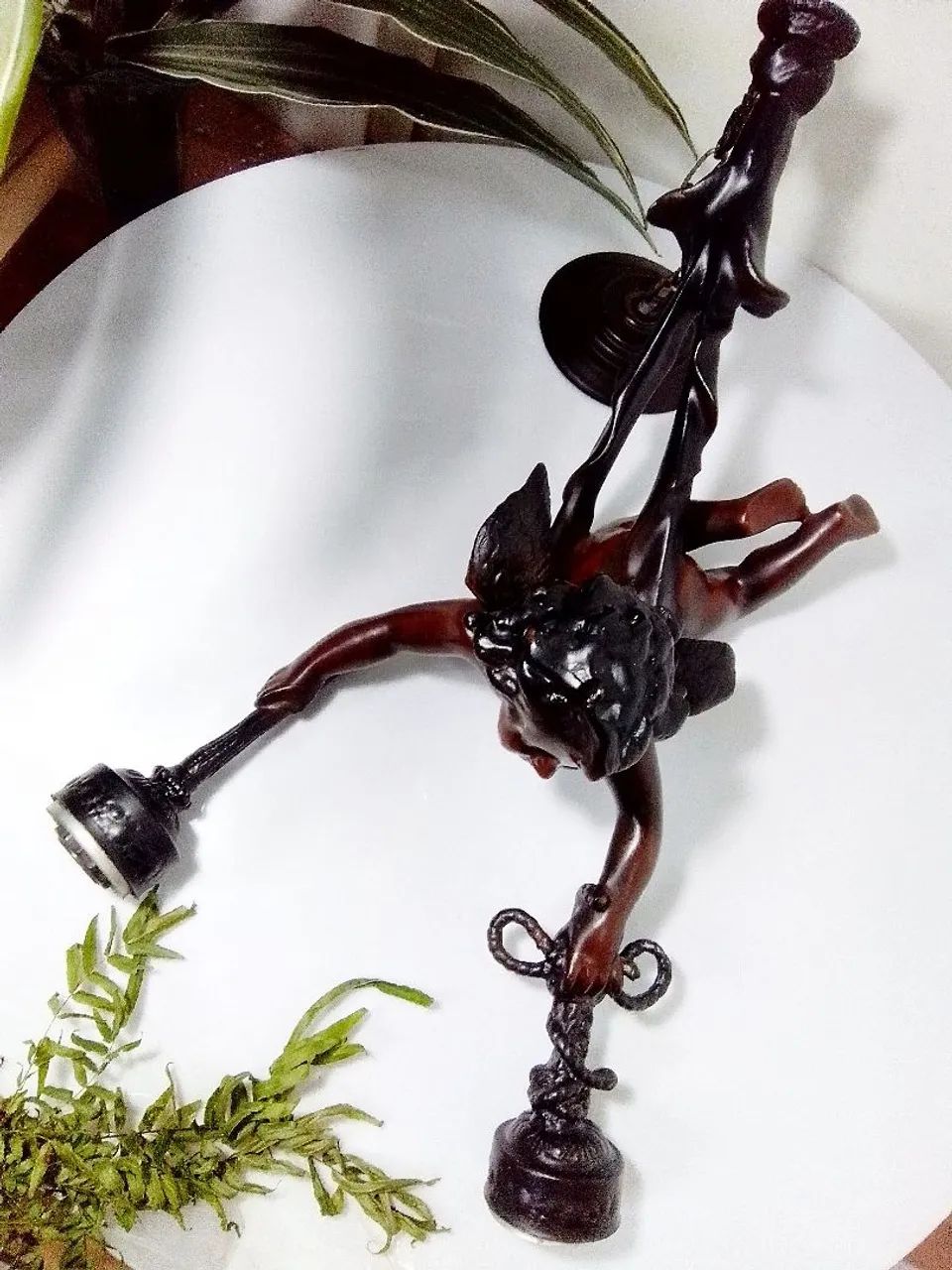 Lustre Anjo Vintage em Petit Bronze  - Foto 4