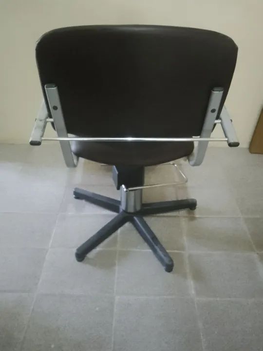 Cadeira de Barbeiro - Foto 5