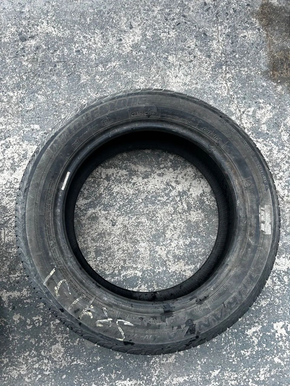 PAR PNEUS BRIDGESTONE TURANZA 205/55/16 PERFEITO ESTADO BOM BORRACHA  - Foto 5