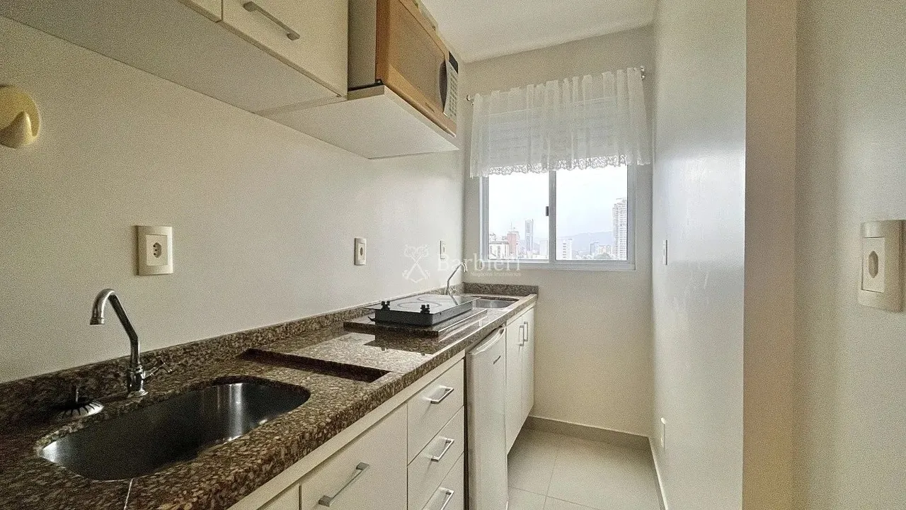 Venha conhecer esse lindo Loft mobiliado no Centro de Blumenau/SC