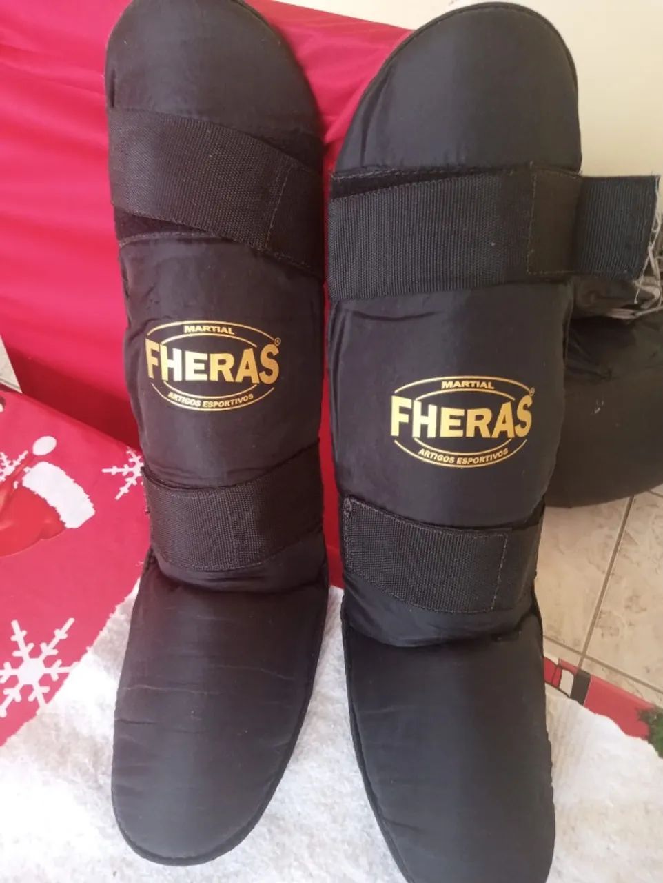 Saco de Pancadas Cheio + luvas e caneleiras - Foto 4