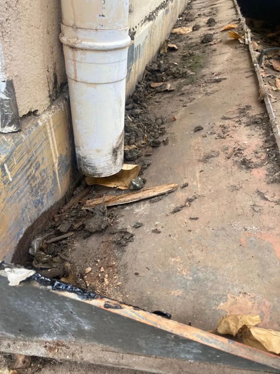 Trabalhamos com reforma e contrução de calhas telhados e Rufus  - Foto 3
