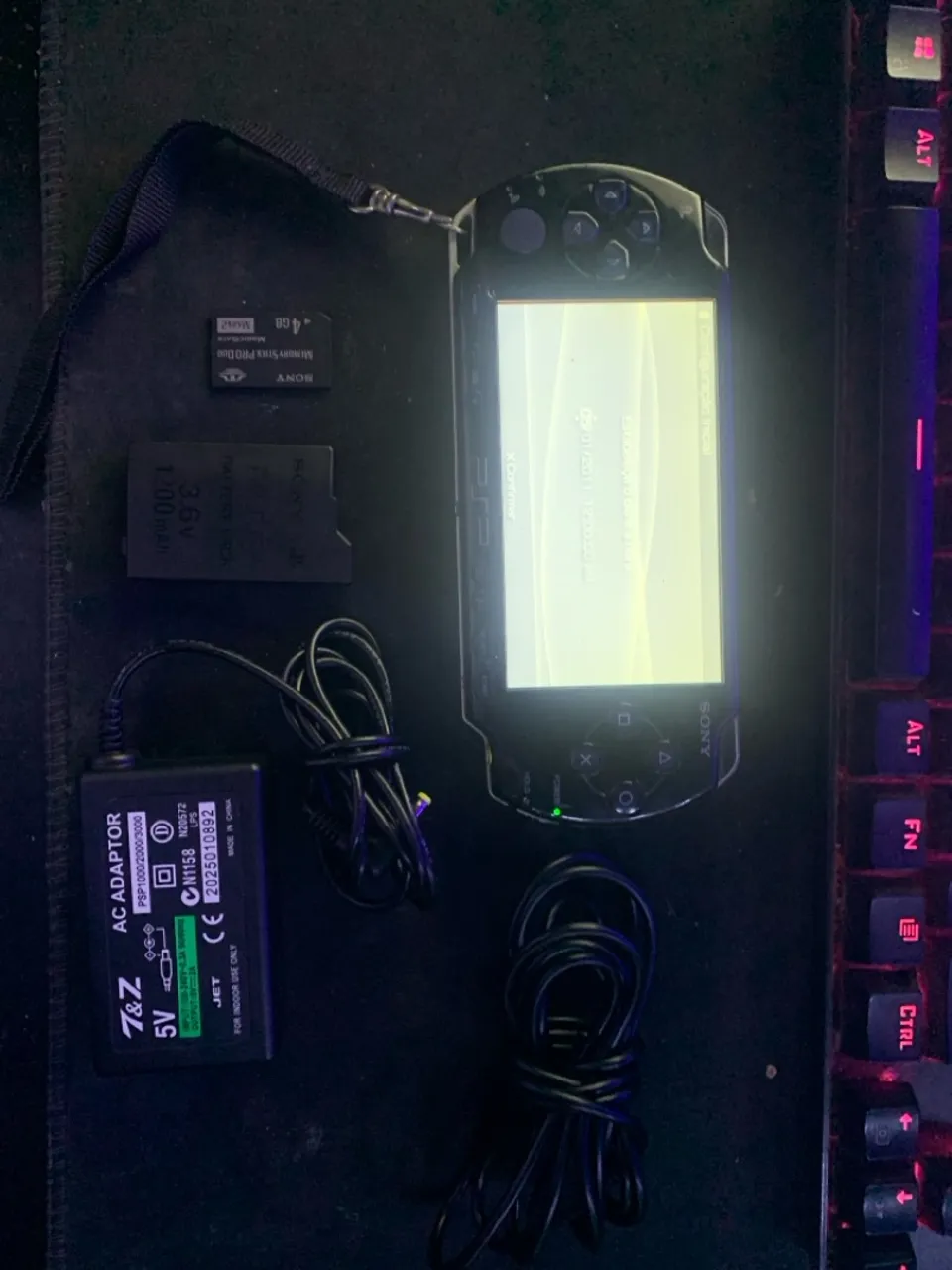 PSP Desbloqueado com Jogos no memory stick e Emulador NES