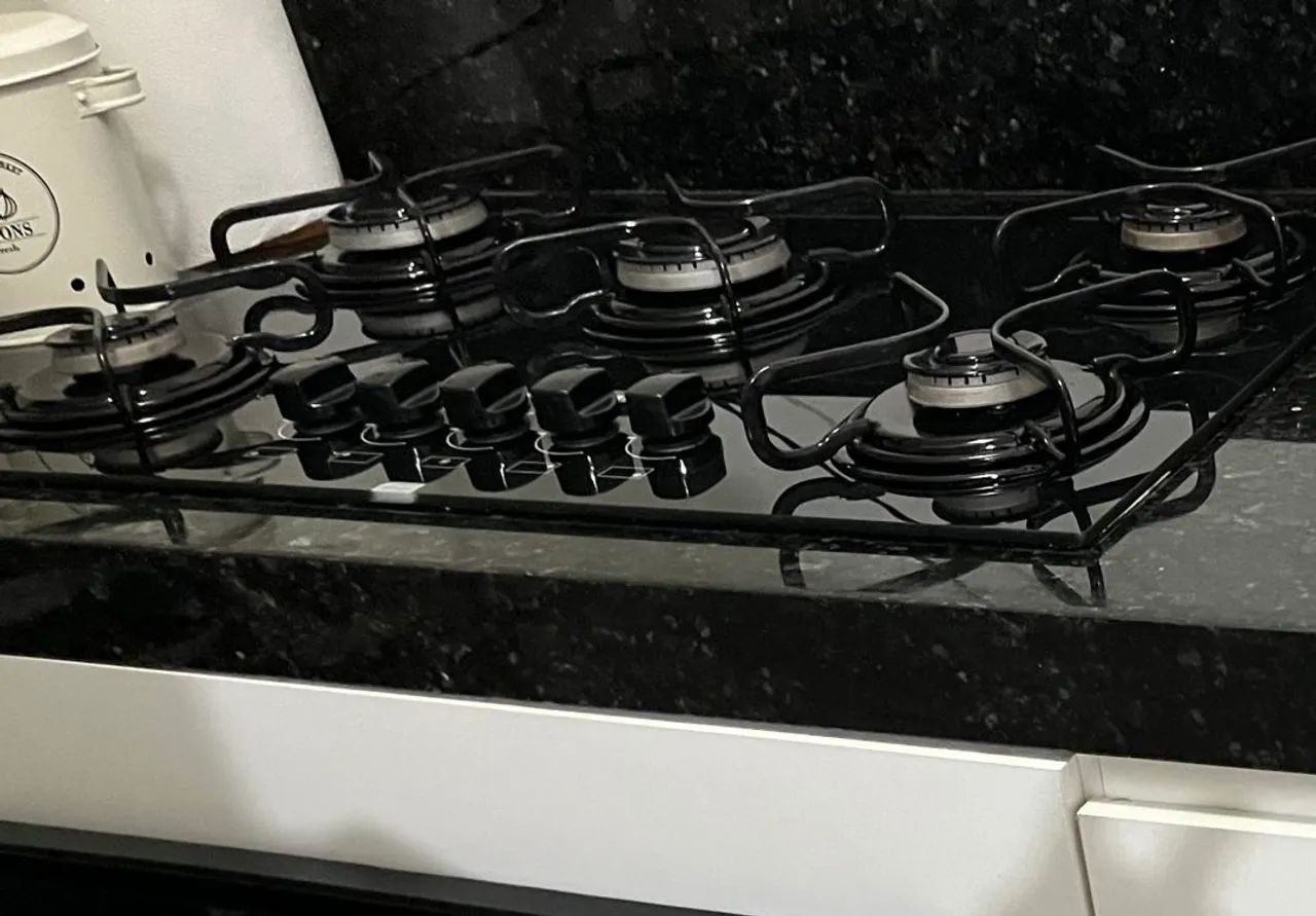 Cooktop a gás em perfeito estado 450 reais e divido no cartão 3 vezes  - Foto 2