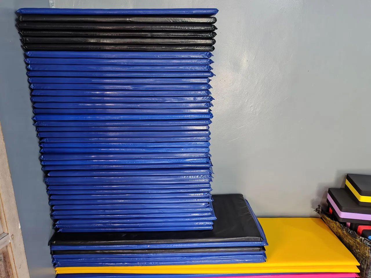 Colchonetes academia/escolas/bronzeamento/maca/massagem. - Foto 4