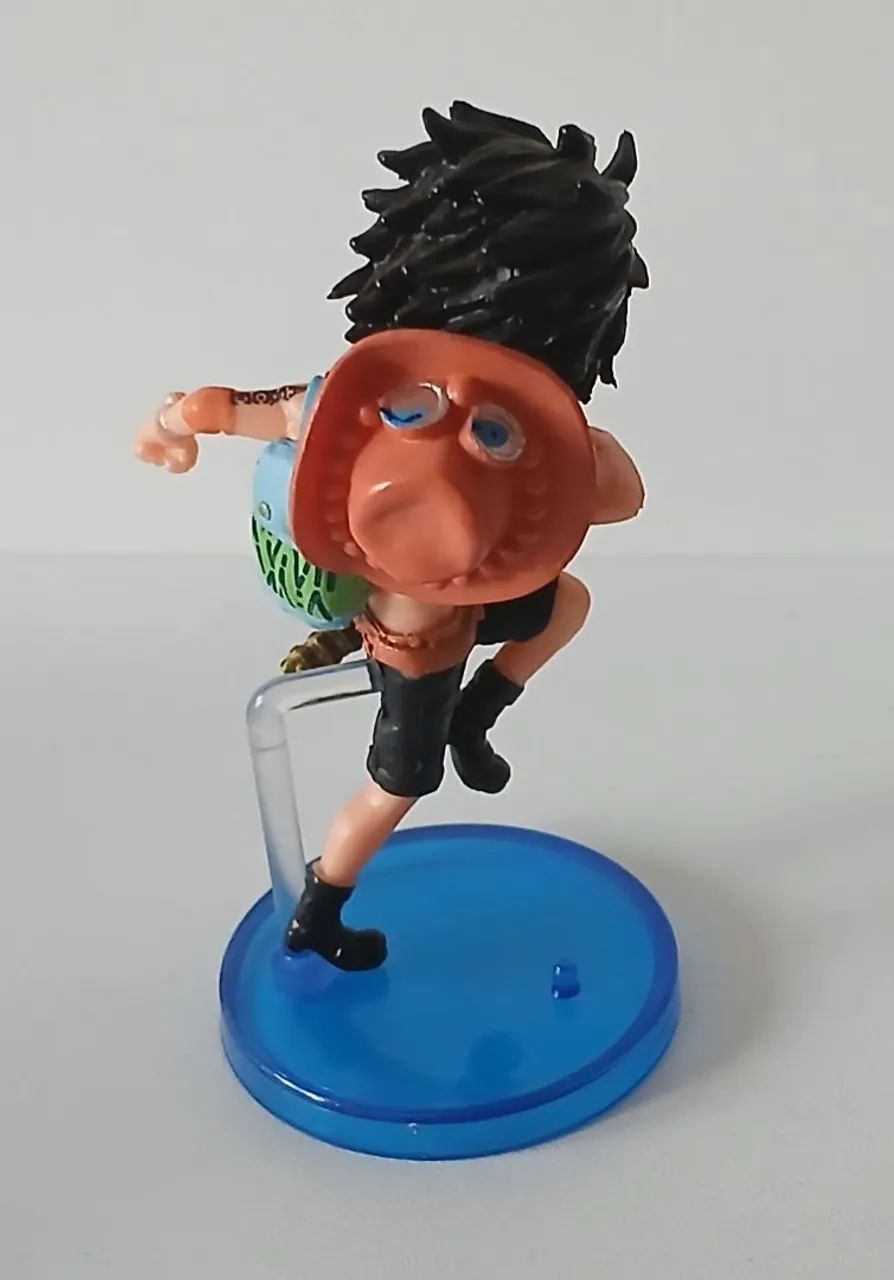 BONECO MINIATURA ANIME ONE PIECE PORTGAS D. ACE - Foto 2