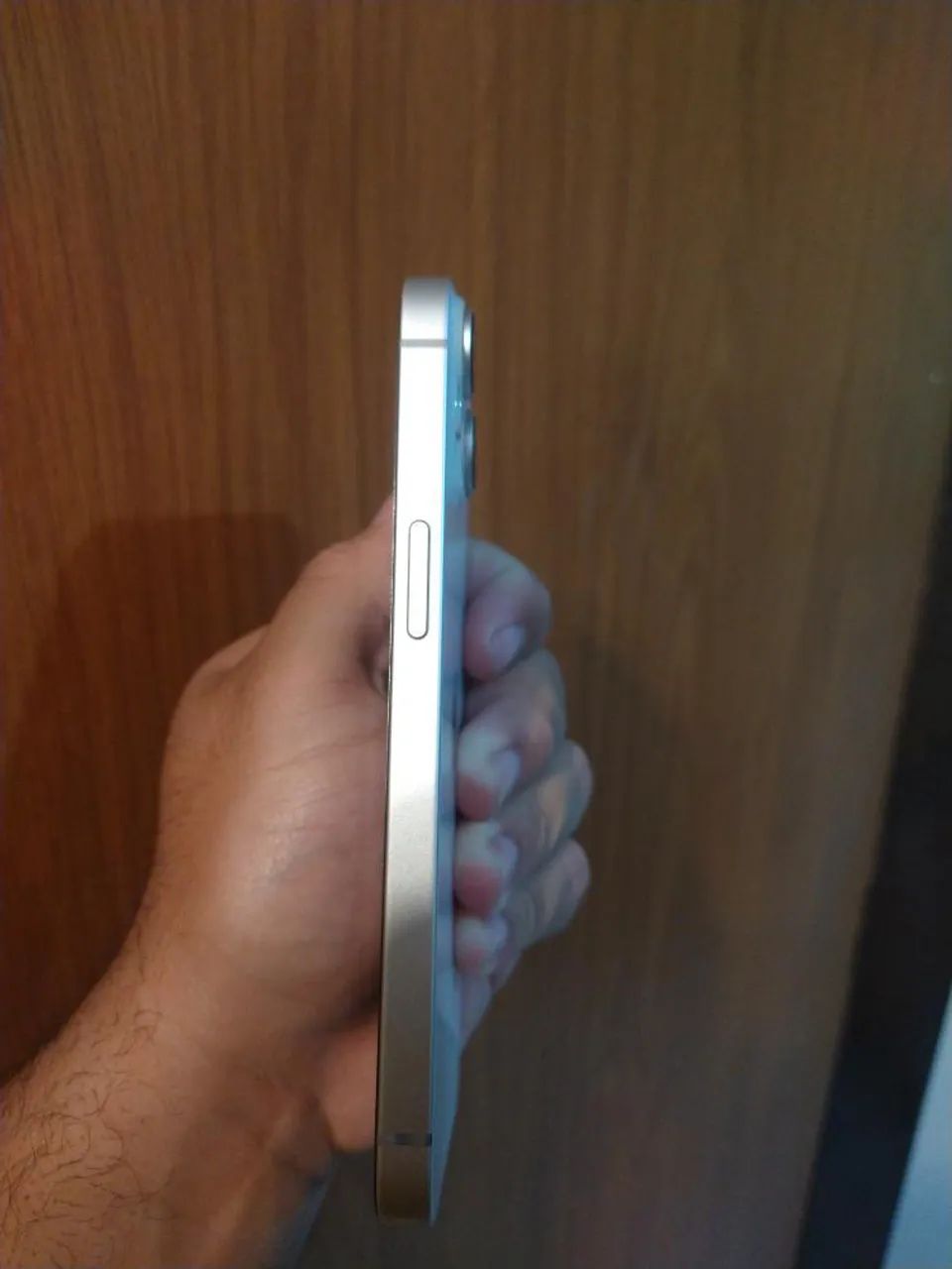 iPhone 1464295049195522122