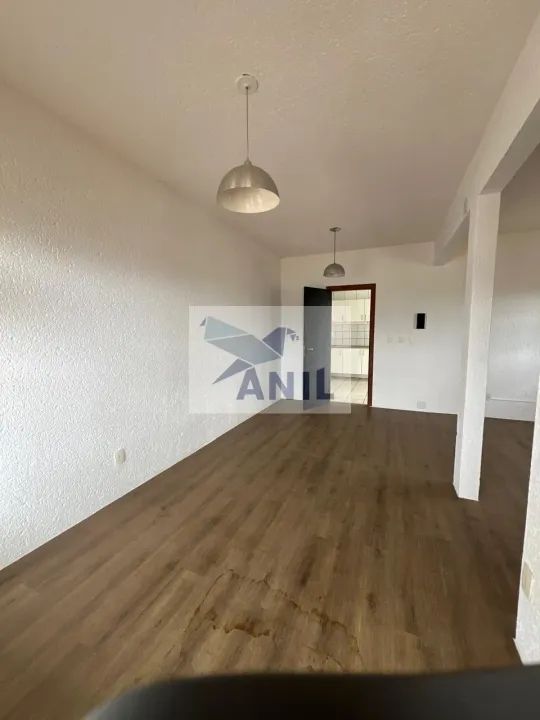 Casa comercial, com deque e linda vista definitiva! - Foto 6
