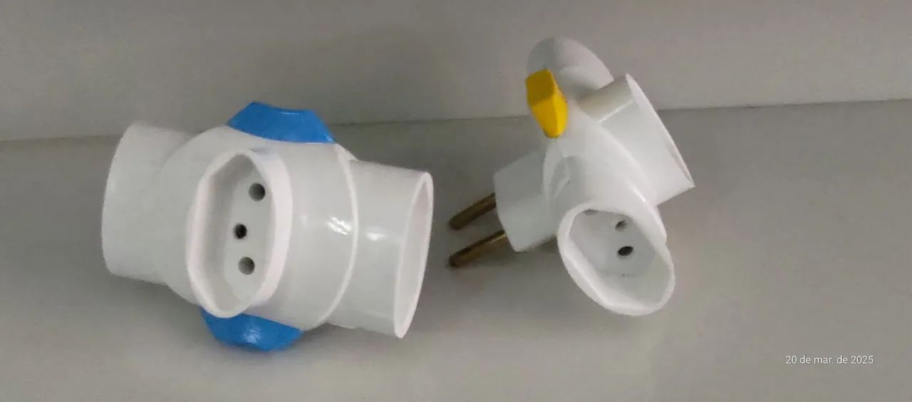Kit adaptador Benjamim com 3 tomadas  - Foto 3