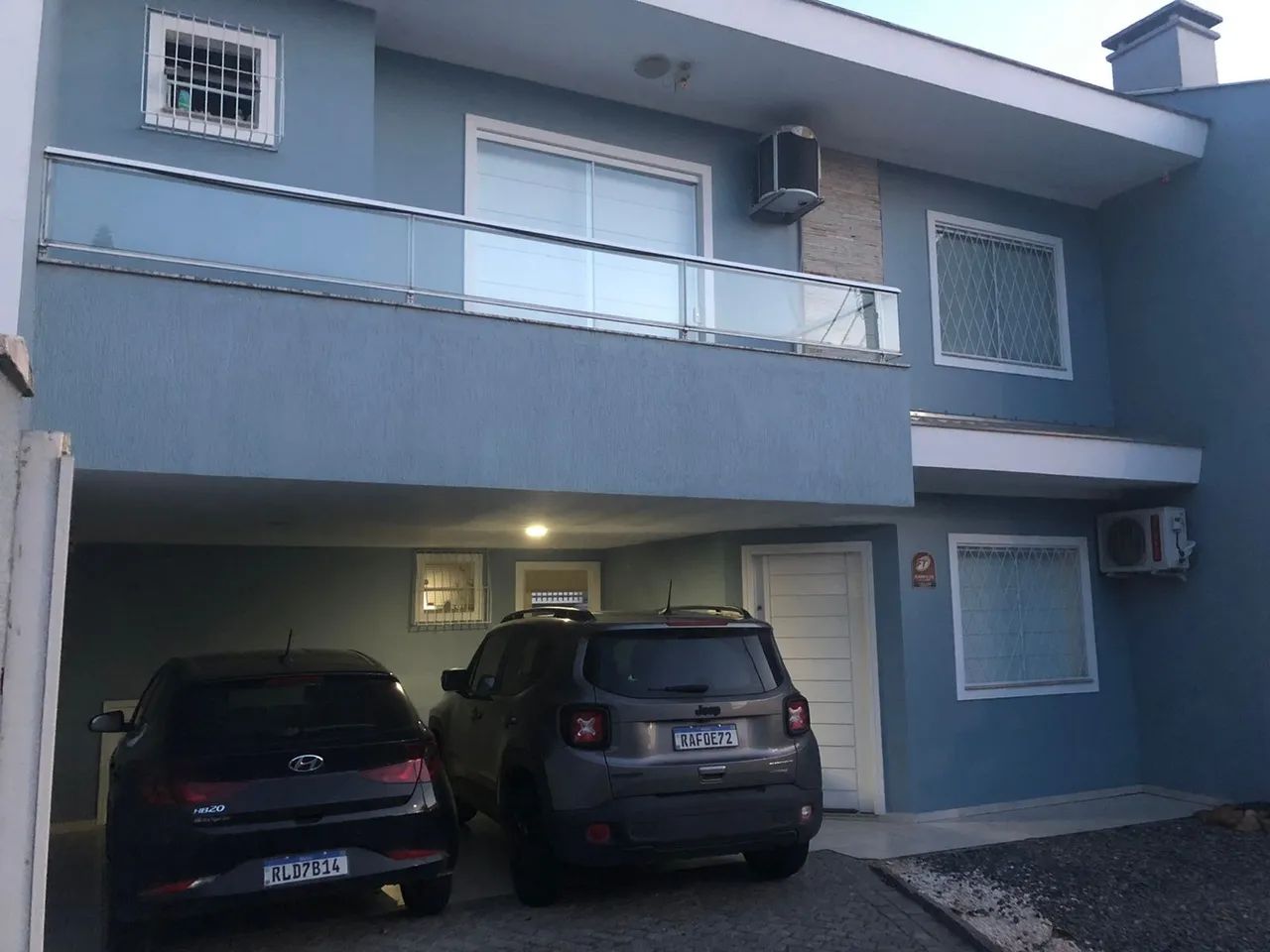 LINDO GEMINADO NO SAGUAÇU | 01 SUITE + 02 DORMITÓRIOS | SEMI-MOBILIADO - Foto 2
