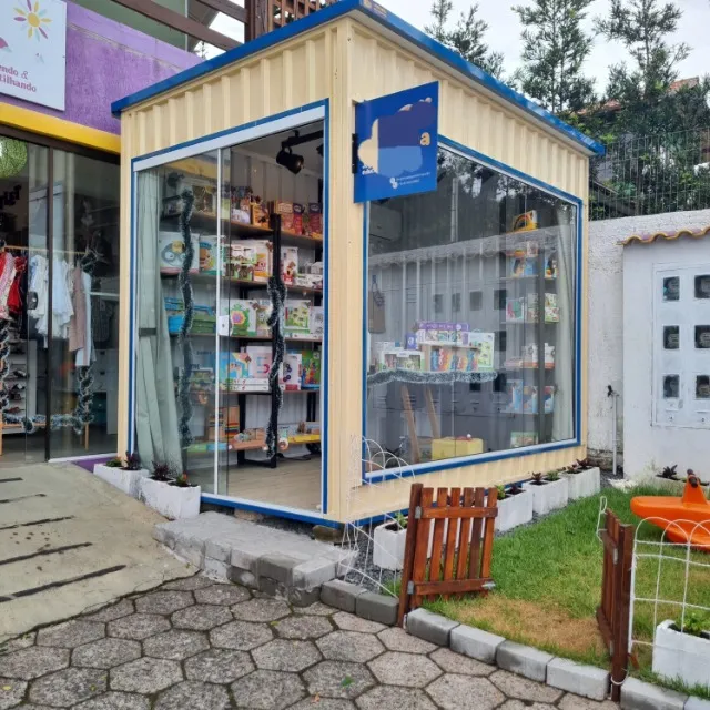 "mini container" no Brasil