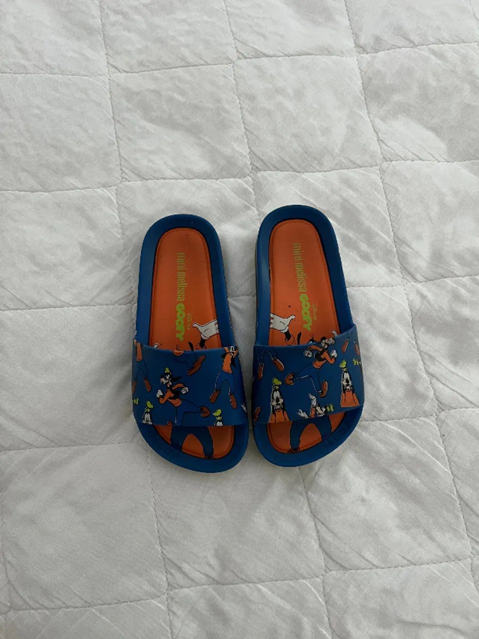 Chinelo slider Pateta Melissa Unissex - Foto 4