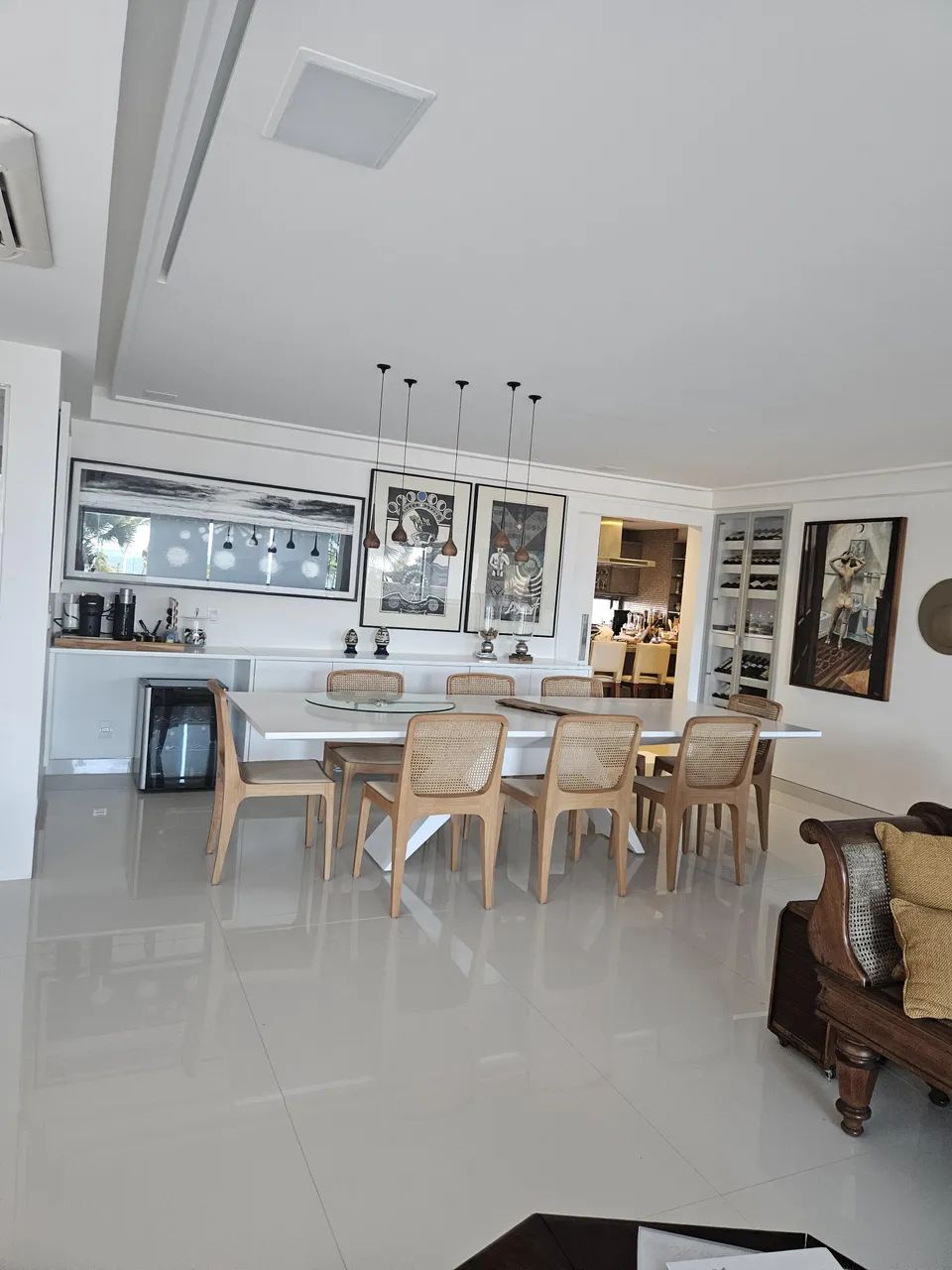 beira Mar 1 por andar, 186m2 util, 4 qts 2 sts, está com 2 sts, 3 vgs lazer completo. - Foto 4