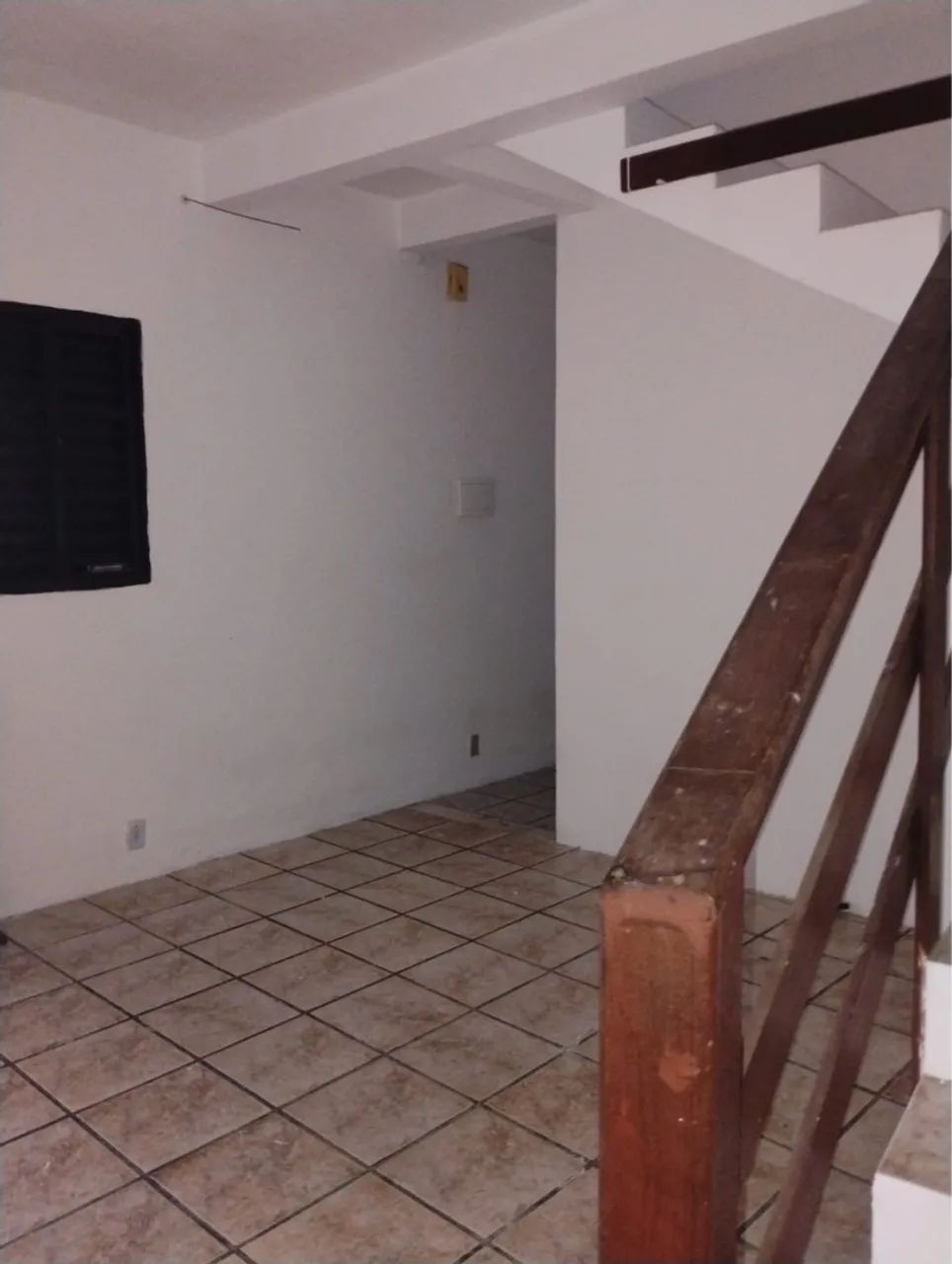 ALUGO CASA solta/ DUPLEX  COM 2/4  *74 - Foto 2