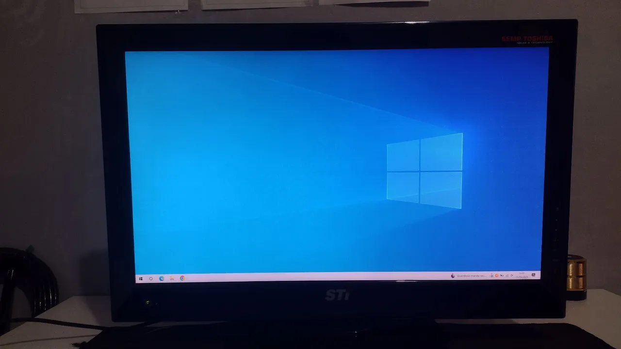 Monitor LED 23.6" - SEMI TOSHIBA