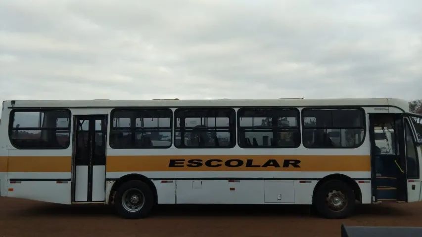 Ônibus  Escolar Volkswagen 180cv Ano 2006 - Foto 7