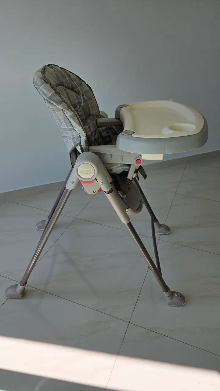 Cadeirinha de alimentação GRACO