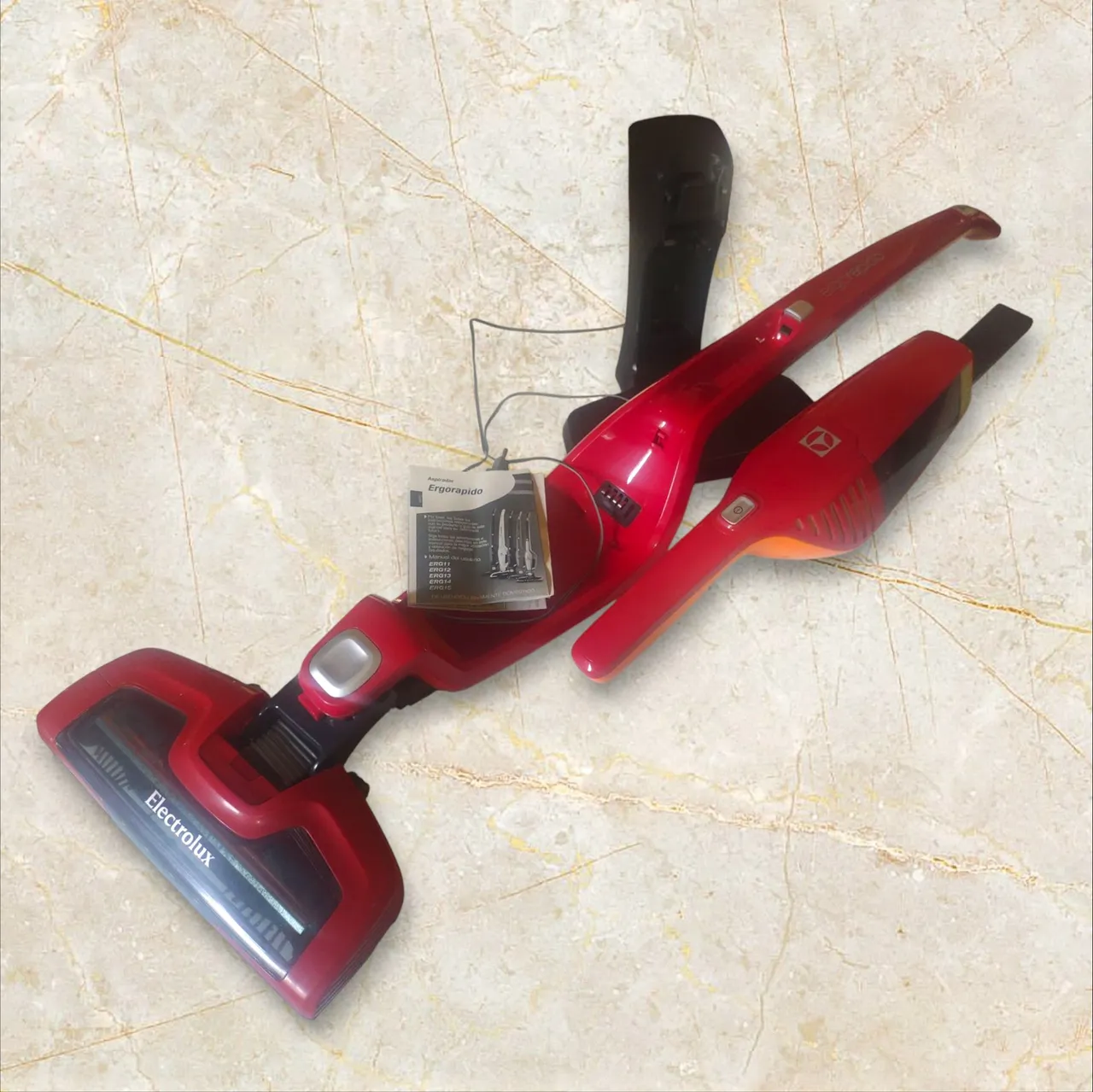 Aspirador de Pó Electrolux Ergorapido com Manual - em Estado de Novo