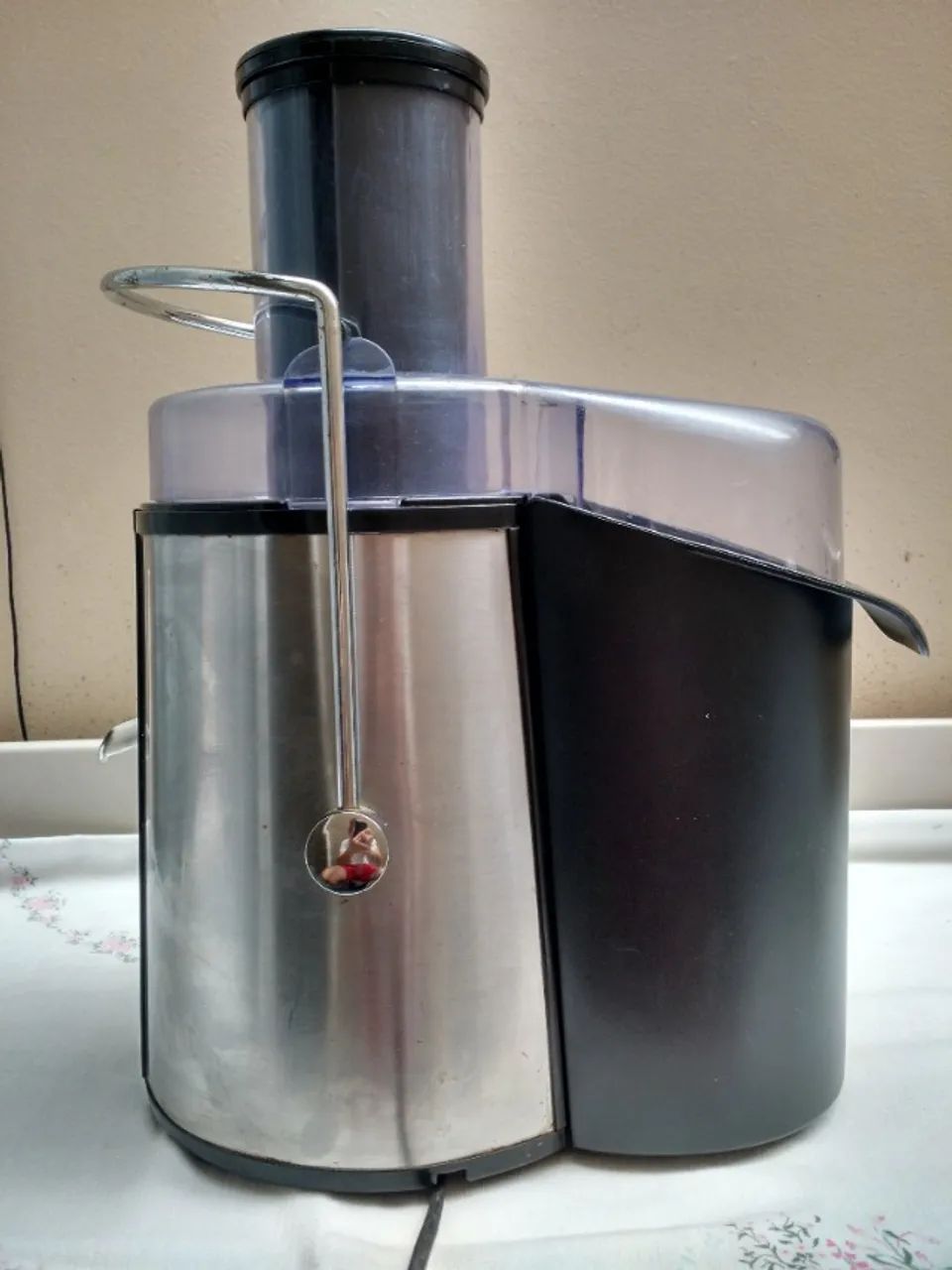 Centrífuga de Sucos Juicer - Vicini - 2 Velocidades-  Peneira em Aço Inox - 110 Volts - Foto 3