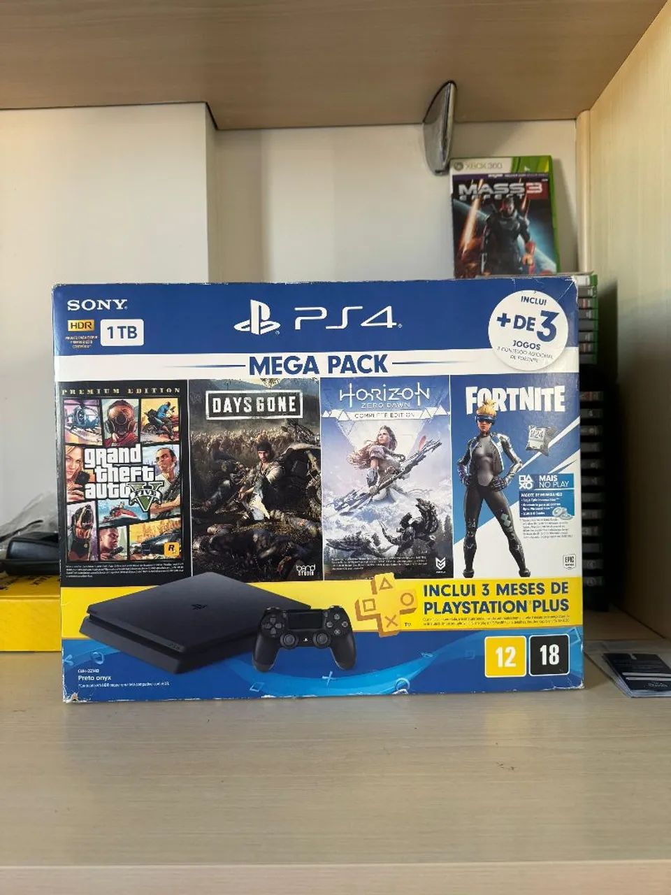 PS4 Slim 1 TB Mega Pack com 3 Jogos  - Foto 3
