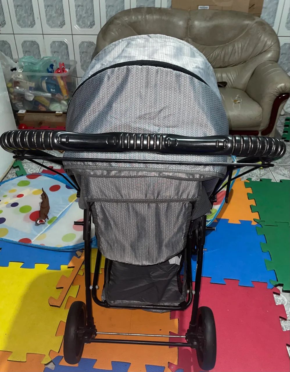 Carrinho de bebe da Galzerano cinza  - Foto 4