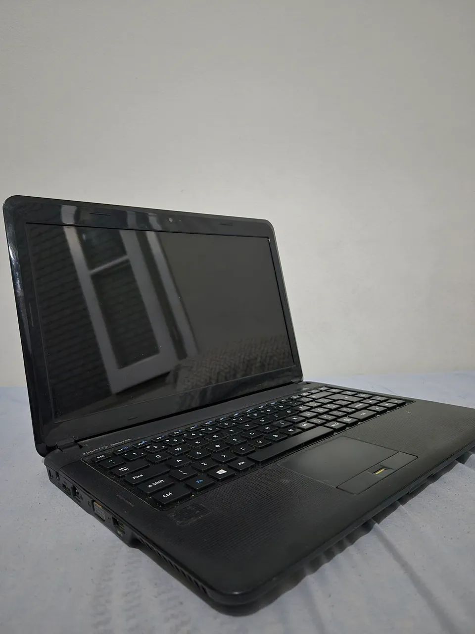 LOT OF NOTEBOOKS64317758930947120