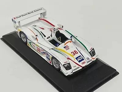 Miniatura 1:43 Minichamps Audi R8 - Edição Limitada - Foto 3