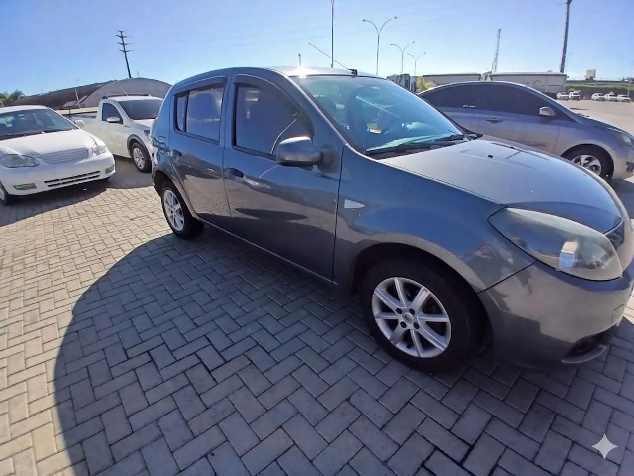 Renault Sandero Expression Hi-flex 1.6 8V 5P 2014 - Foto 2