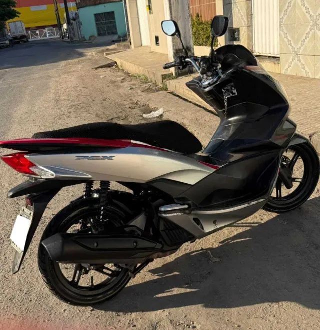  PCX ano 2018 - Foto 4