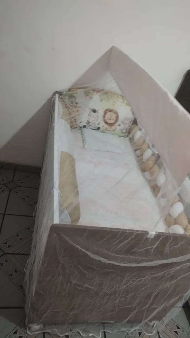 Vendo um berço completo 